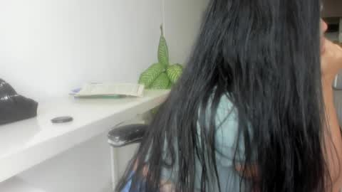 Emilly  online show from 05.04.26