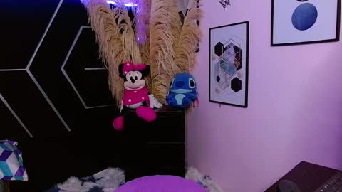 Snapshot of emillystonex chatting on 01.07.26 emillystonex online show from 01.07.26