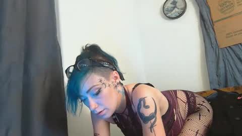 Snapshot of emily0903 chatting on 10.25.25 Emily Love online show from 10.25.25