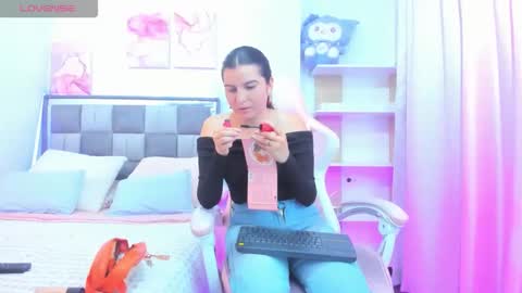 emily9__ online show from 04.29.26