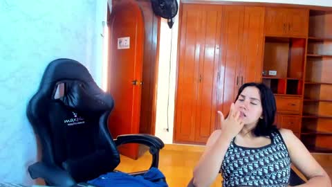 Emily and Soffy online show from 04.29.26