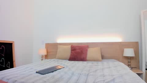 Snapshot of emily_bruss chatting on 02.13.26 emily_bruss online show from 02.13.26