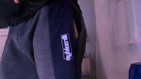 emily_castillo1_ online show from 01.05.26