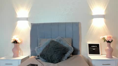 Emily online show from 12.20.25