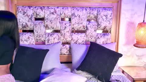 emily_dempsey online show from 02.25.26