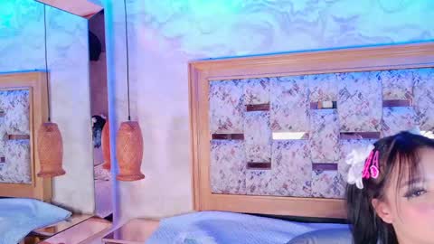 emily_dempsey online show from 04.29.26