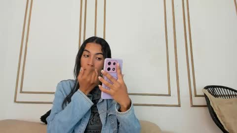 Snapshot of emily_gaviria1 chatting on 05.10.26 emily_gaviria1 online show from 05.10.26