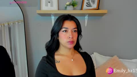 Snapshot of emily_haze chatting on 01.12.25 Emily online show from 01.12.25