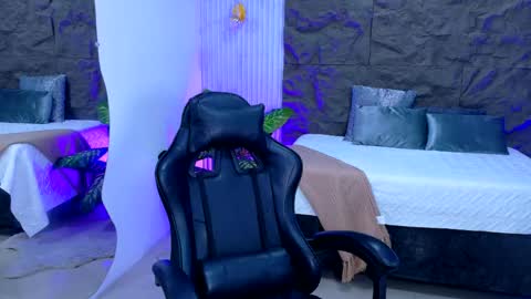 Emily online show from 04.29.26
