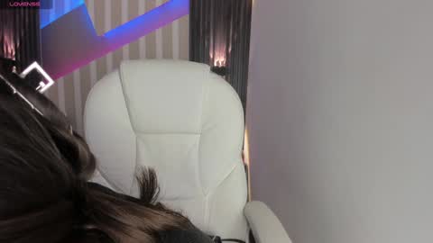 Emily online show from 01.21.25