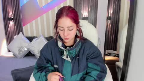 Emily online show from 11.11.25