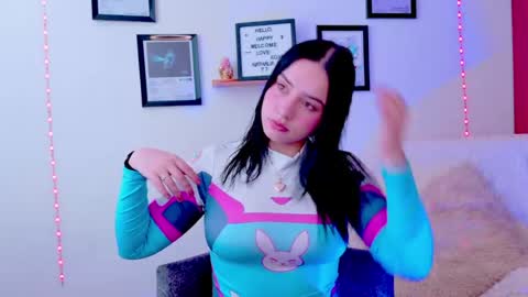 Emily Lindey online show from 07.26.26