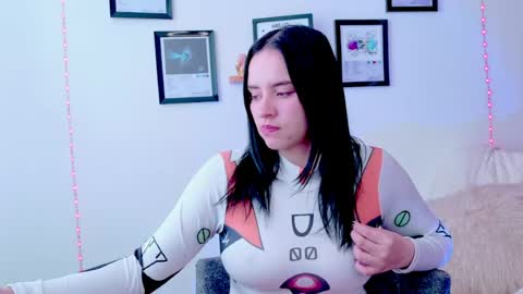 Emily Lindey online show from 07.27.26