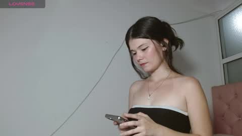 Snapshot of emily_littesweet chatting on 03.28.26 Emily littesweets online show from 03.28.26