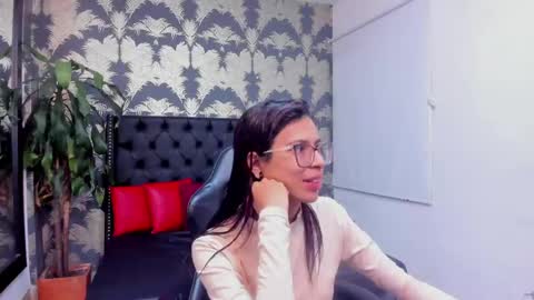 Emily online show from 04.30.26