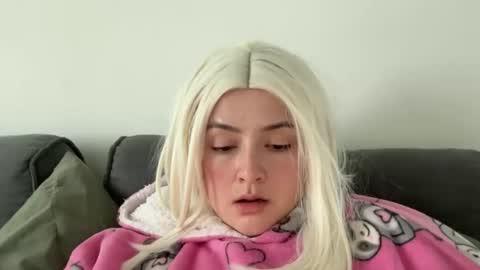 emily_morning_dew online show from 11.26.25