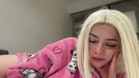 emily_morning_dew online show from 11.30.25