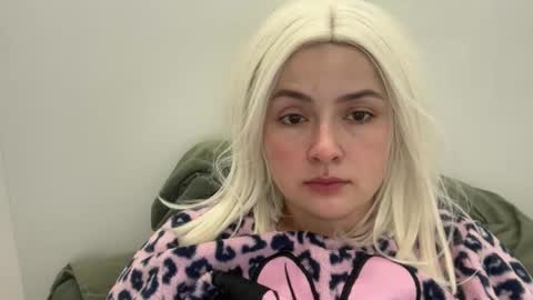 emily_morning_dew online show from 12.04.25