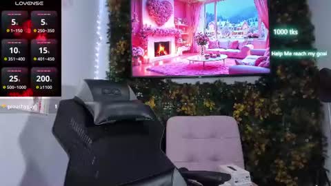 emily_palmeer online show from 06.21.26