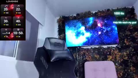 emily_palmeer online show from 07.11.26