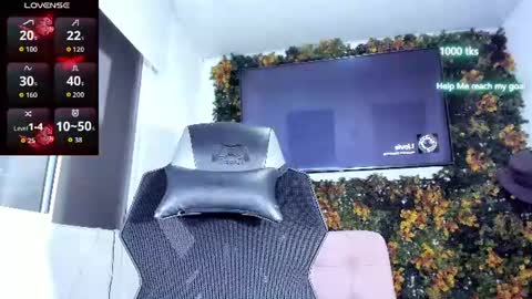 emily_palmeer online show from 08.03.26