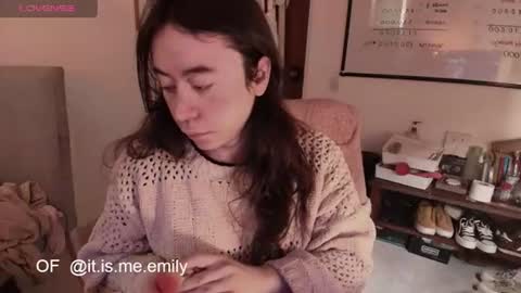 emily_pearl_ online show from 08.06.26