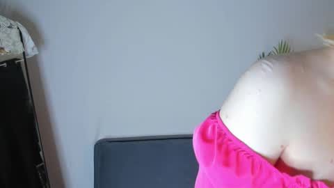 emily_relishh online show from 02.20.26