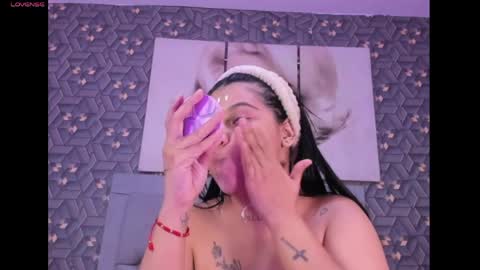 Emily online show from 04.21.26