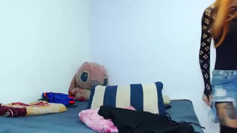 Snapshot of emily_rousxxx chatting on 10.31.25 Emily IGEmmily Baussa online show from 10.31.25