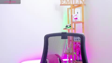 Emily online show from 09.18.25