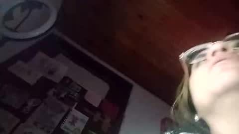 Snapshot of emily_sexy69 chatting on 09.15.25 Emily online show from 09.15.25