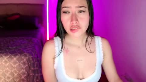 Snapshot of emily_swan_04 chatting on 11.13.25 Emily Swan online show from 11.13.25