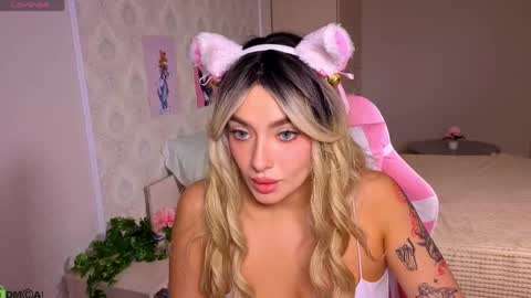 Emily online show from 04.21.26