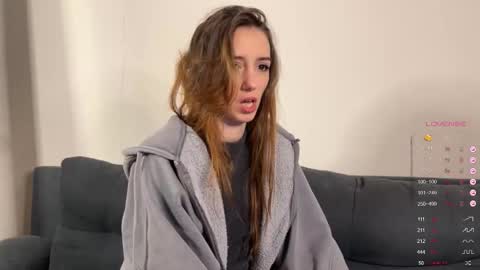 Lia online show from 11.29.25