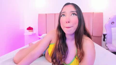 Snapshot of emily_walker4 chatting on 03.14.26 emily_walker4 online show from 03.14.26