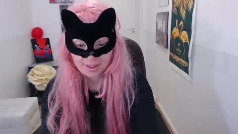 Snapshot of emily_york18 chatting on 02.15.25 Emily online show from 02.15.25