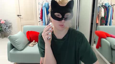 Snapshot of emily_york18 chatting on 03.12.26 Emily online show from 03.12.26