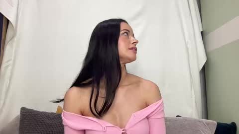 Snapshot of emilyalexa chatting on 02.21.25 Emily Alexa online show from 02.21.25