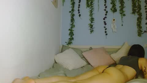 Snapshot of emilyalexa chatting on 09.17.25 Emily Alexa online show from 09.17.25