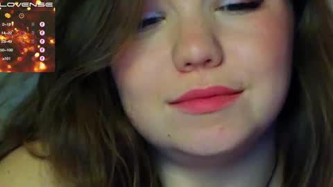 Snapshot of emilyart_ chatting on 12.13.24 artist Emily online show from 12.13.24