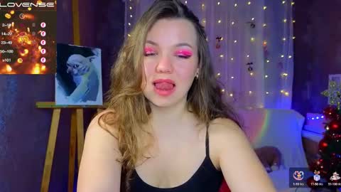 Snapshot of emilyart_ chatting on 01.03.25 artist Emily online show from 01.03.25