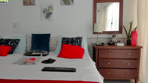 Snapshot of emilyboobs_ chatting on 01.18.26 Emily online show from 01.18.26