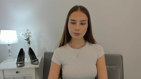 Snapshot of emilycharming chatting on 12.28.24 EmilyCharming online show from 12.28.24