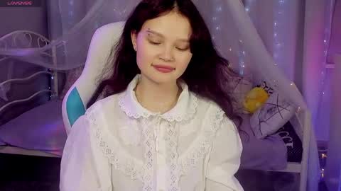 Emilyhaves online show from 05.06.26