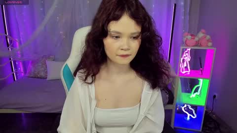 Emilyhaves online show from 05.24.26
