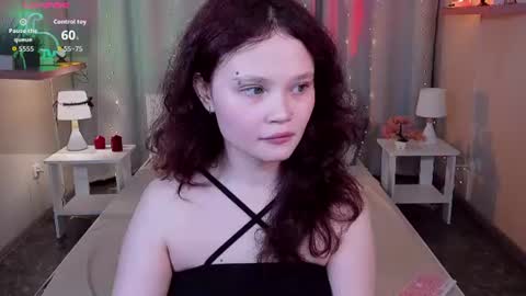 Emilyhaves online show from 06.11.26