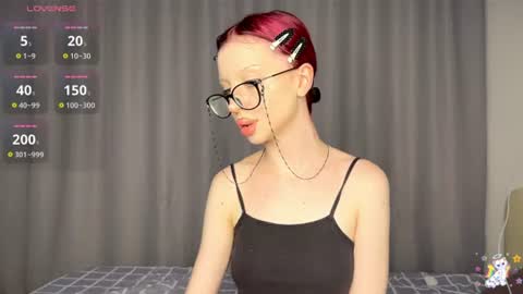 Snapshot of emilycutegirl chatting on 06.30.26 Emily online show from 06.30.26