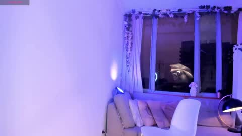 Emily online show from 04.24.26