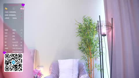 Snapshot of emilyfinne chatting on 03.07.25 Emily Lovense is activeThere are legends that in this room all your wishes can come true Private is Open online show from 03.07.25