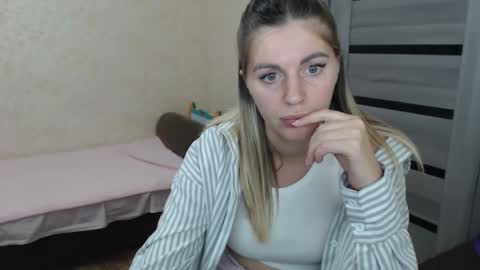 emilyfork online show from 09.09.25